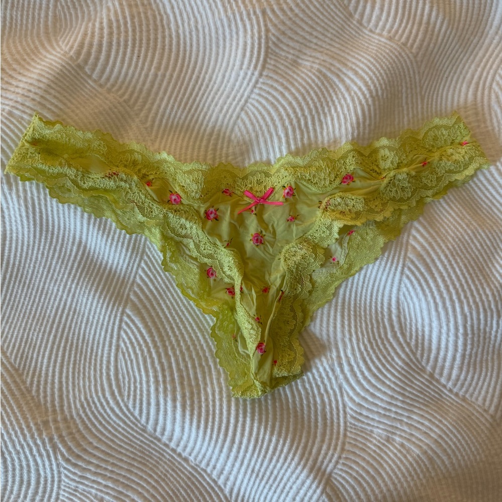 Victoria’s Secret Lace Trimmed Yellow Panties